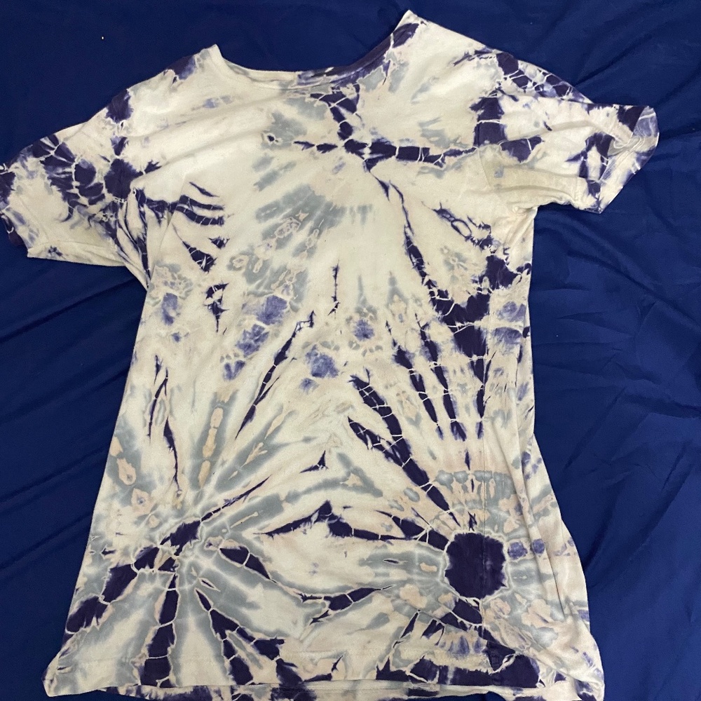 Earthbound tye dye shirt